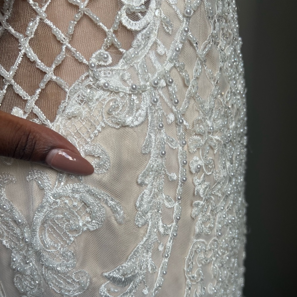 Beautiful Wedding Gown View 6